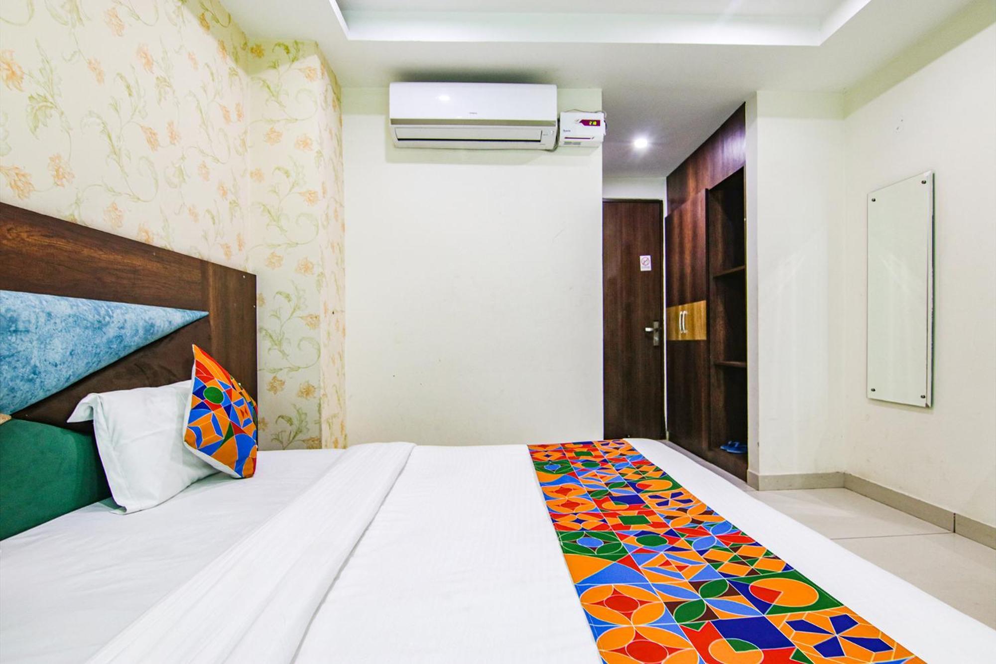 Fabhotel Lime Wood Mohali ภายนอก รูปภาพ